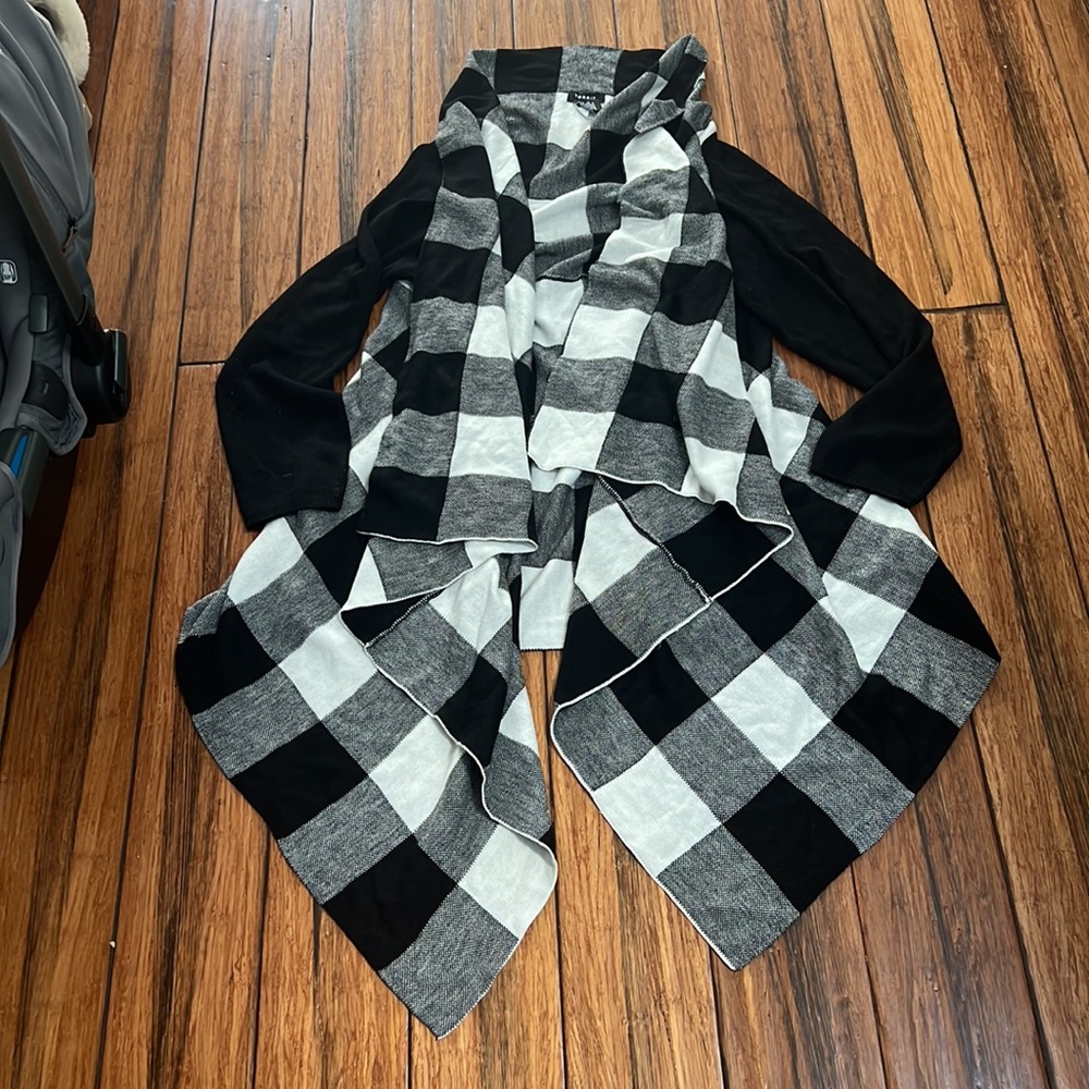 checkered front drape cardigan. 🖤 - Picture 5 of 5